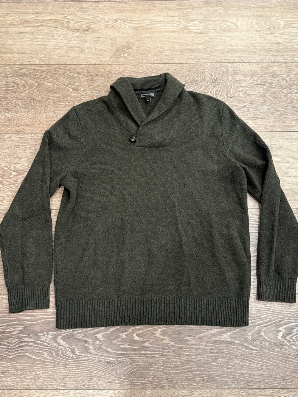 Banana Republic Shawl-Collar Cardigan in Olive